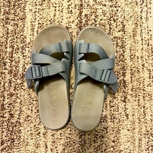 Chaco Women’s Chillos Slides Size 8 Granite